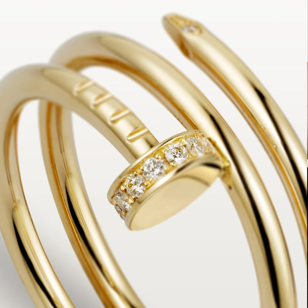 Bruce & Co Double Wrap Nail Ring with Clear Details