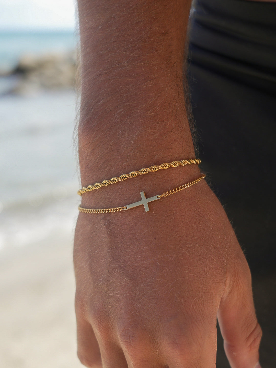 CROSS BRACELET | 18K Gold
