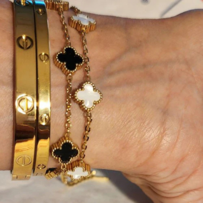 Bruce & Co Black and White Clover Bracelet Set