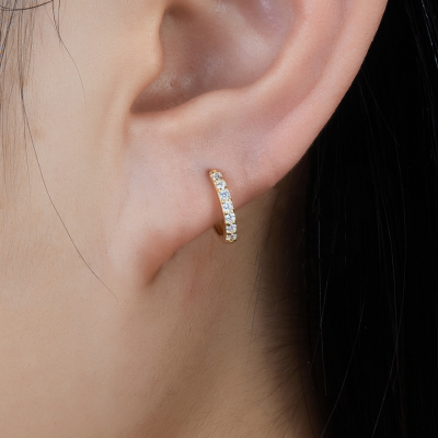 Bruce & Co Alexandria – Single Row Pave Huggie Hoops