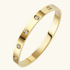 Bruce & Co Finette – Round Stone Detail Bangle