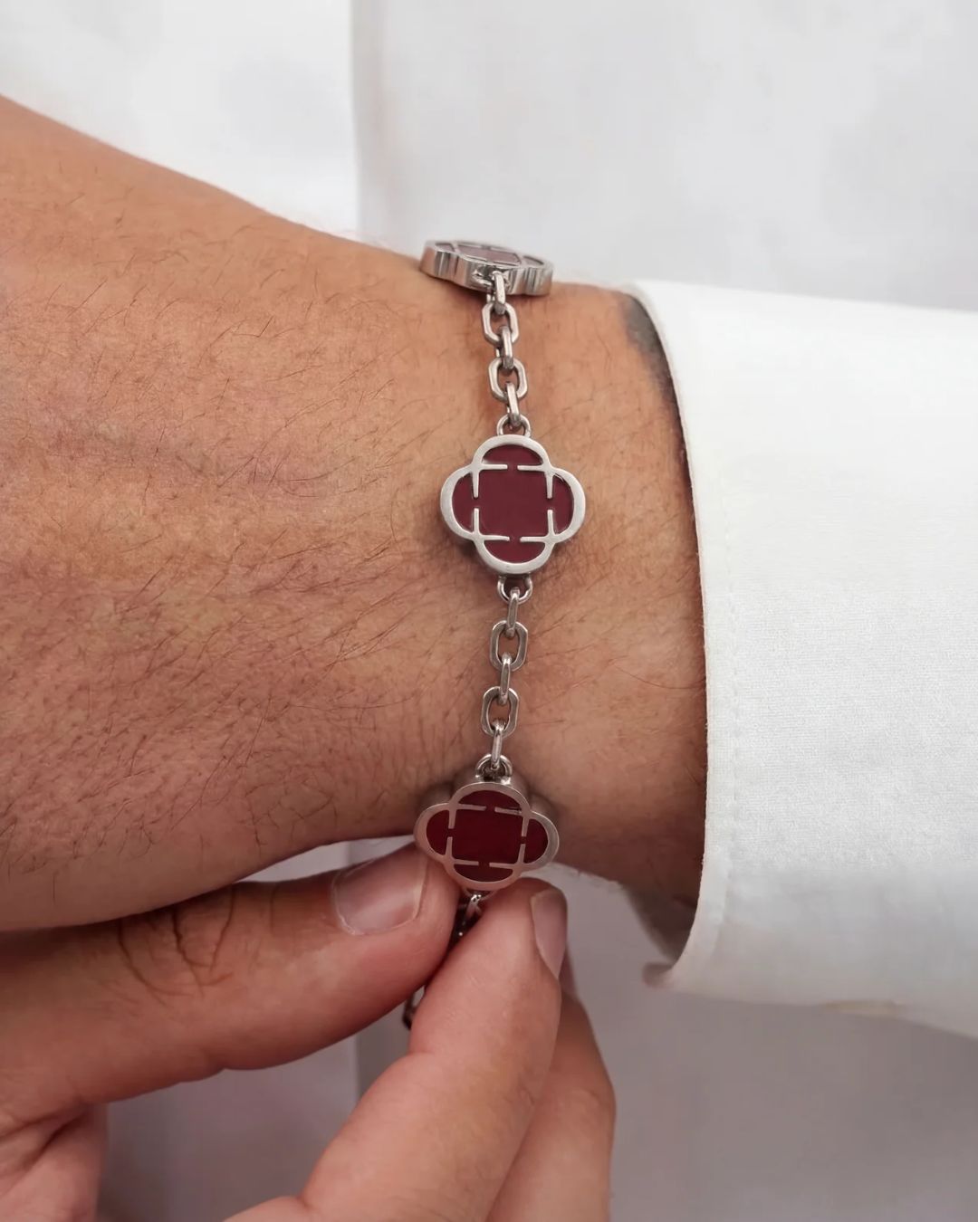 Bruce & Co Burgundy Clover Charm Bracelet, Silver-Plated Stainless Steel