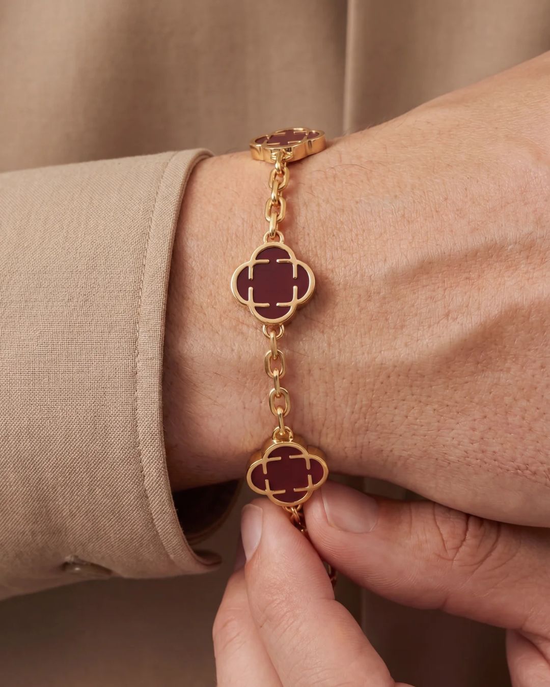 Bruce & Co Burgundy Clover Charm Bracelet, Gold-Plated Stainless Steel