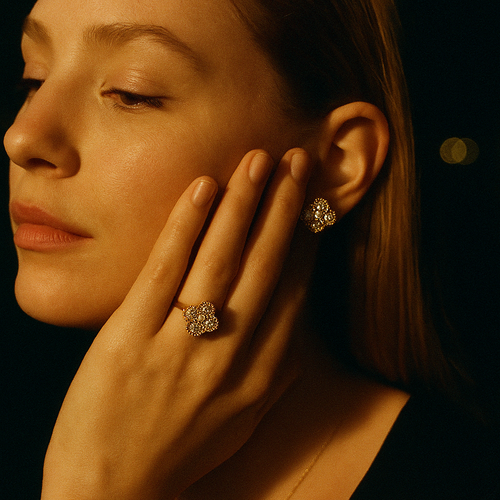 Adjustable Clover Top Ring