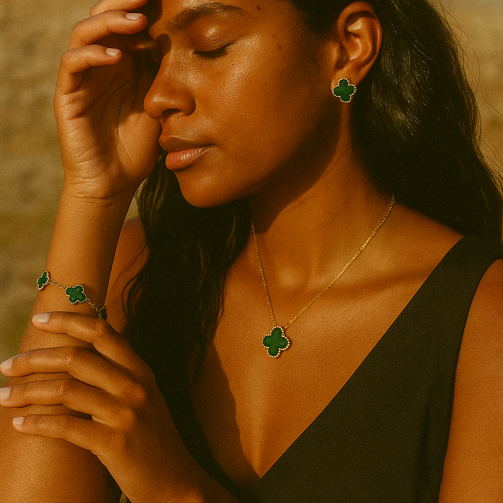 Bruce & Co Green Clover Necklace Bracelet Earrings Set