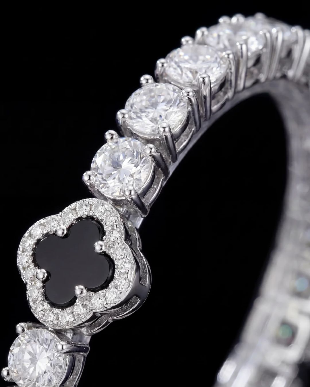 Bruce & Co Black Clover Tennis Bracelet, Silver-Plated