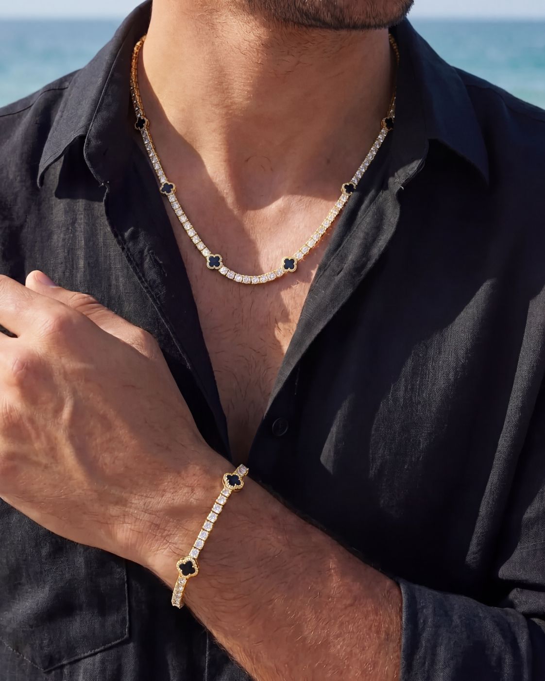 Bruce & Co Black Clover Tennis Bracelet, Gold-Plated