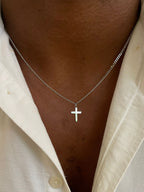 Bruce & Co Cross Chain – Silver