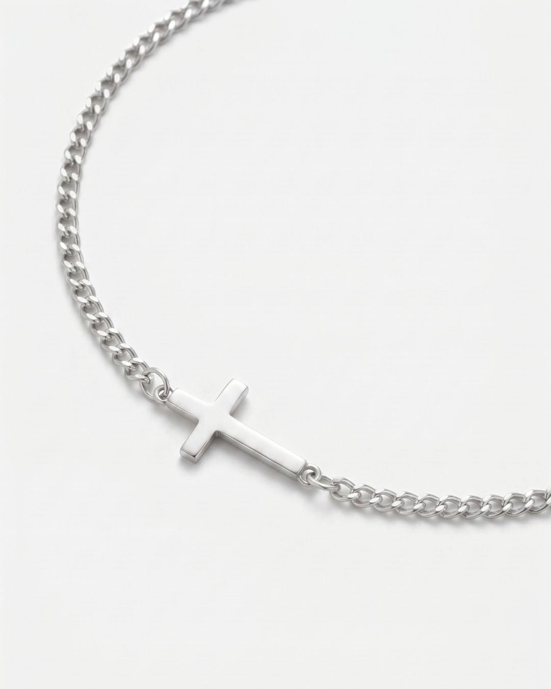 Bruce & Co Men’s Cuban Link Cross Bracelet, Silver-Tone Stainless Steel