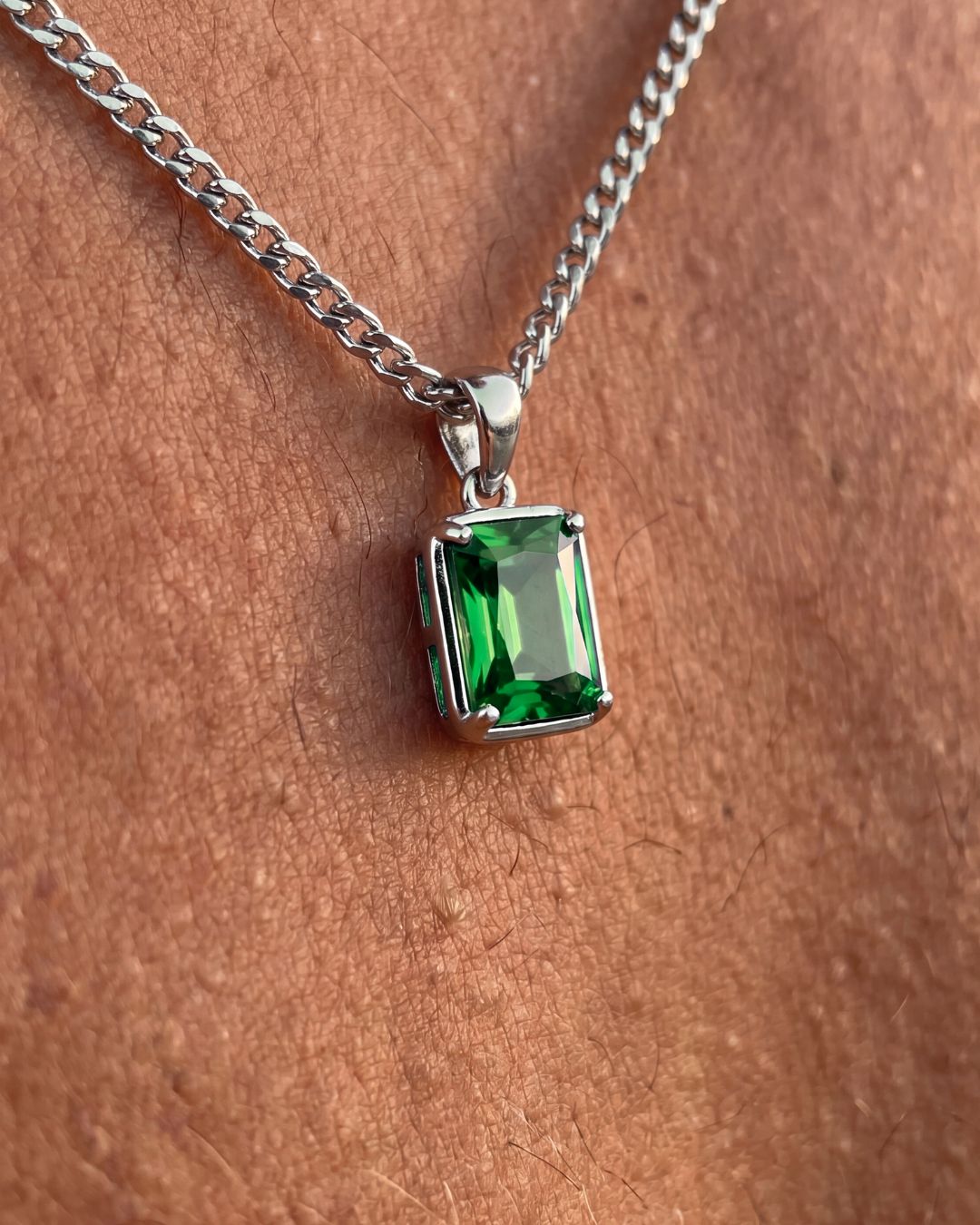 Bruce & Co Men’s 1 ct Lab-Grown Emerald Pendant Necklace, 925 Silver Pendant