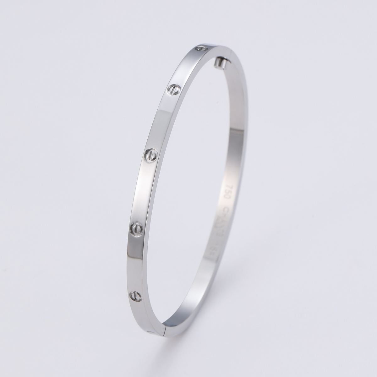 Bruce & Co Love Refined – Slim Screw Detail Bangle