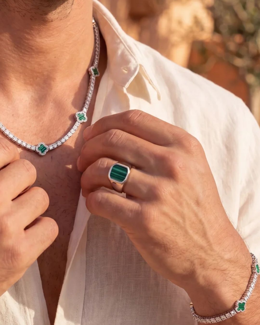 Bruce & Co Malachio – Men’s Green Malachite Signet Ring, Silver-Plated Steel