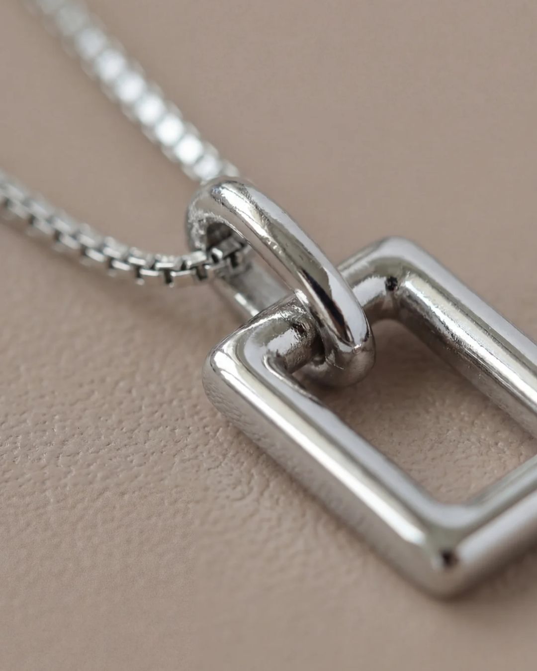 Bruce & Co Silhouette – Open Rectangle Pendant Necklace, Silver-Tone Steel
