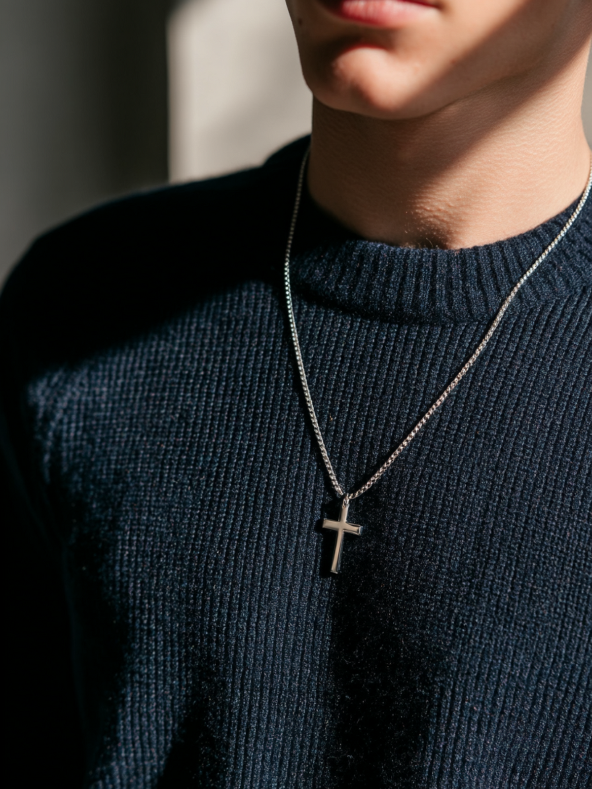 Bruce & Co Men’s Cross Pendant Necklace, 60 cm, Platinum-Plated