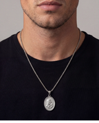 Bruce & Co The King – Oval Relief Medallion Necklace, Silver-Tone 316L Steel