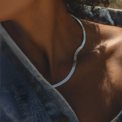 Bruce & Co Chelsea – Flat Herringbone Chain Necklace
