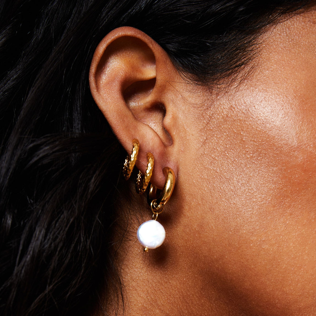 Bruce & Co Chunky Freshwater Pearl Hoop Earrings, 18 mm