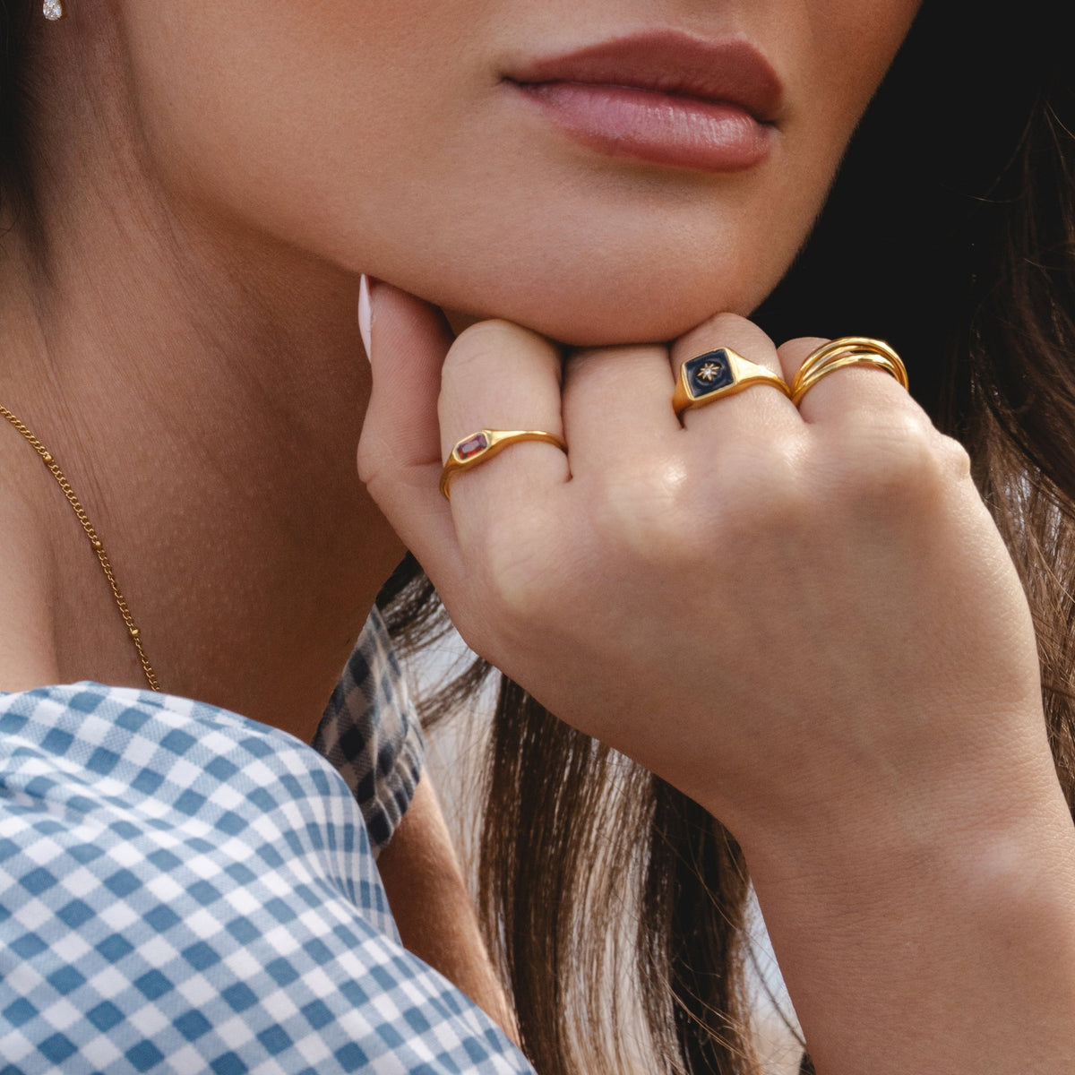 Bruce & Co Eclipse – Black Enamel Star Signet Ring