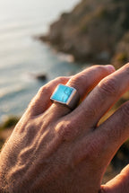 Bruce & Co Calanque – Men’s Blue Howlite Square Signet Ring, Stainless Steel