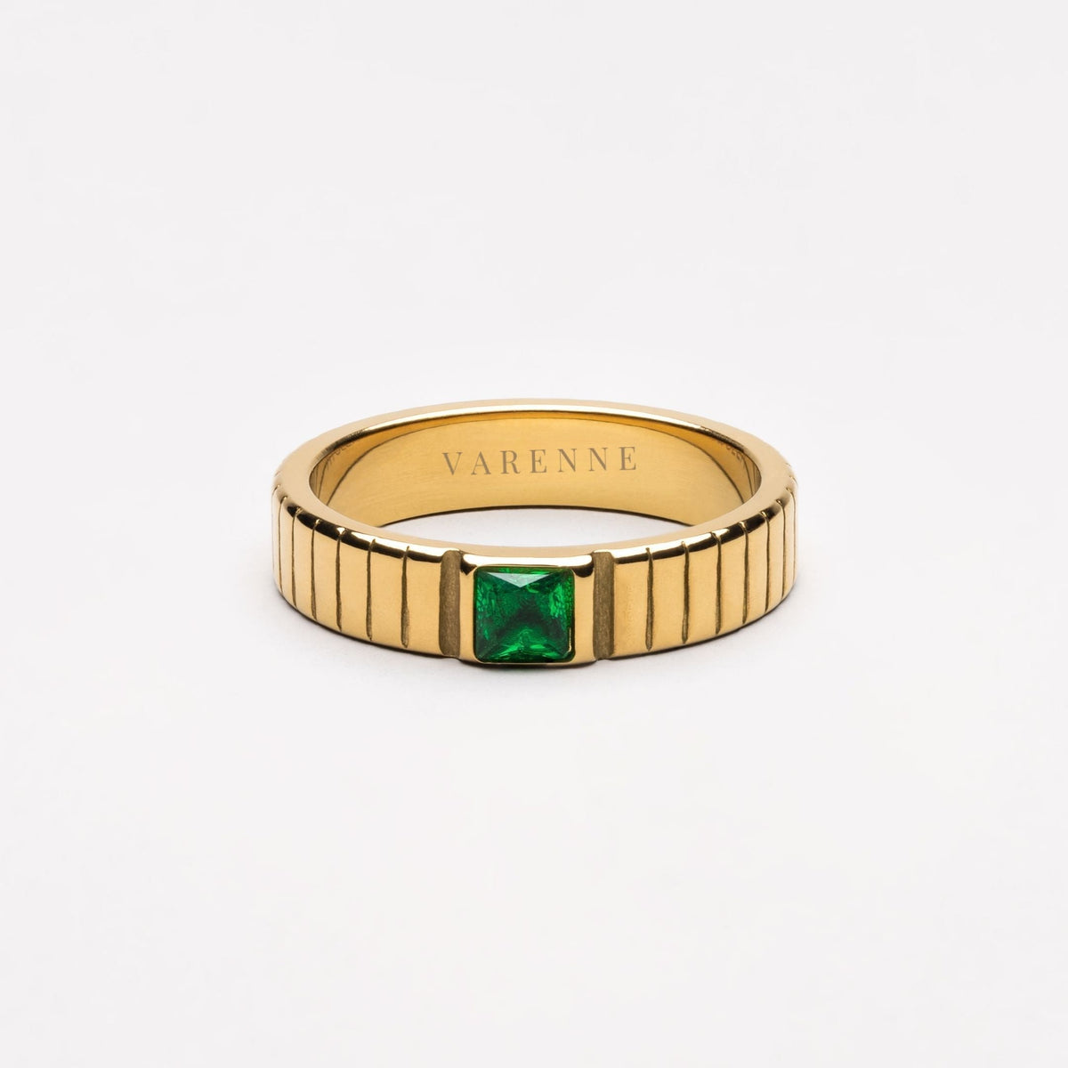 Bruce & Co Green Zirconia Ribbed Band Ring, Stainless Steel