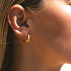 Bruce & Co Bloom – Engraved Floral Half-Hoop Stud Earrings