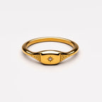Bruce & Co Starlight – Starburst White Stone Signet Ring