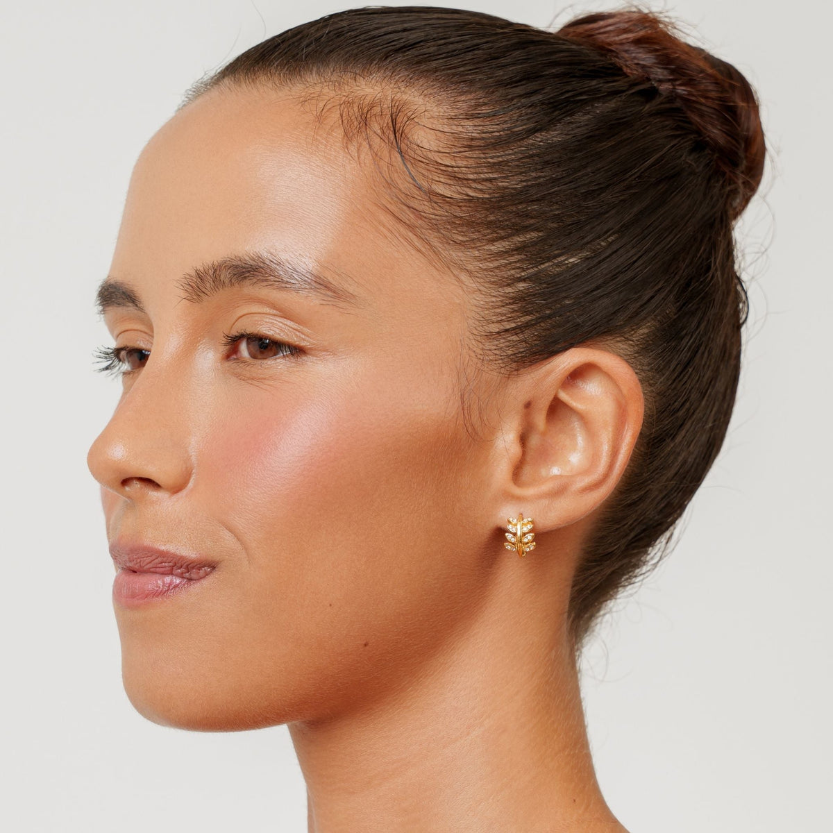 Bruce & Co Laurel Leaf Zircon Huggie Hoop Earrings