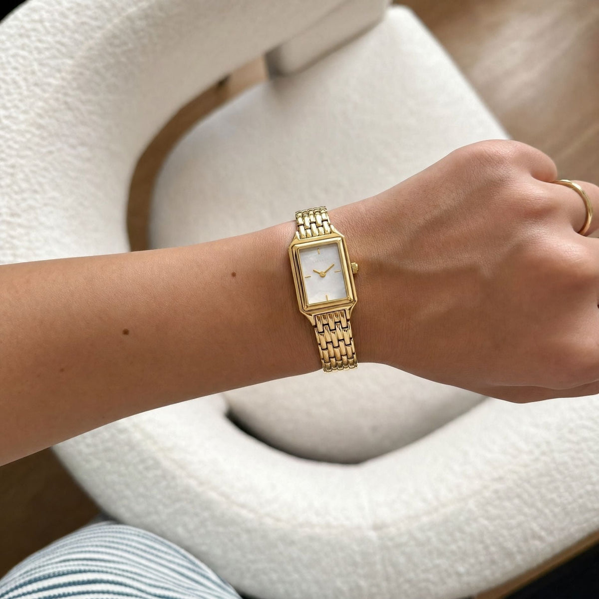 Bruce & Co Astra – Rectangular Mother-of-Pearl Quartz Watch