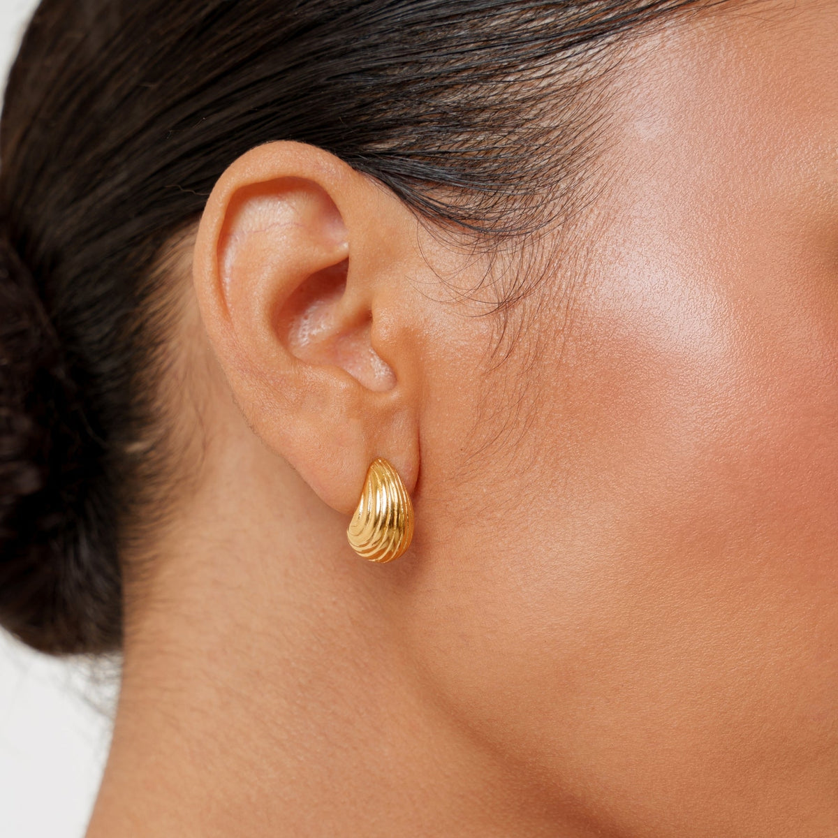 Bruce & Co Ridged Teardrop Stud Earrings, 16.7 mm, Gold PVD Steel