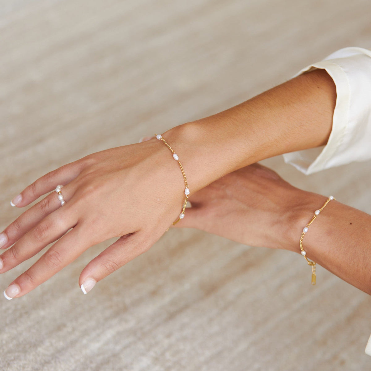 Bruce & Co Lovina – Freshwater Pearl Station Bracelet, 16 cm