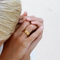 Bruce & Co Bold – Wide Ribbed Band Ring