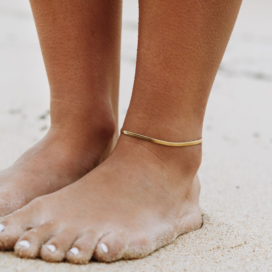 Bruce & Co Kauai – Herringbone Anklet, 4 mm × 22 cm