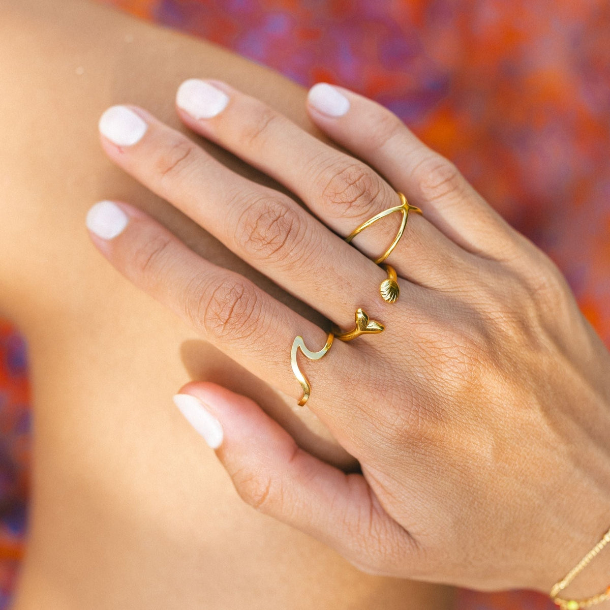 Adjustable Shell and Whale Tail Ring — Island