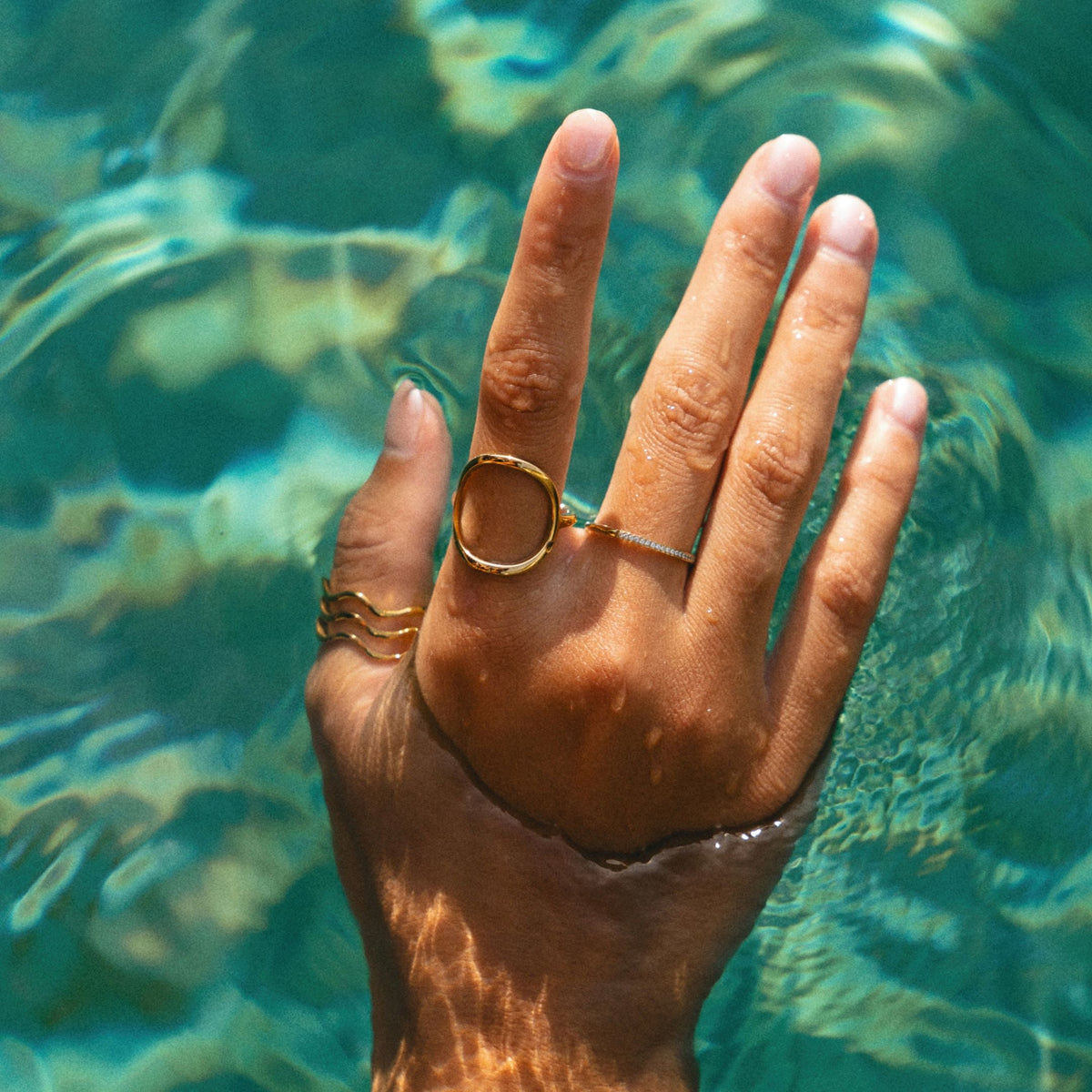 Bruce & Co Bahia – Open Oval Outline Ring