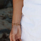 Bruce & Co Señora – Double Chain Coin and Freshwater Pearl Bracelet
