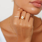 Bruce & Co Polar – White Enamel and Zircon Signet Ring, Gold PVD Steel