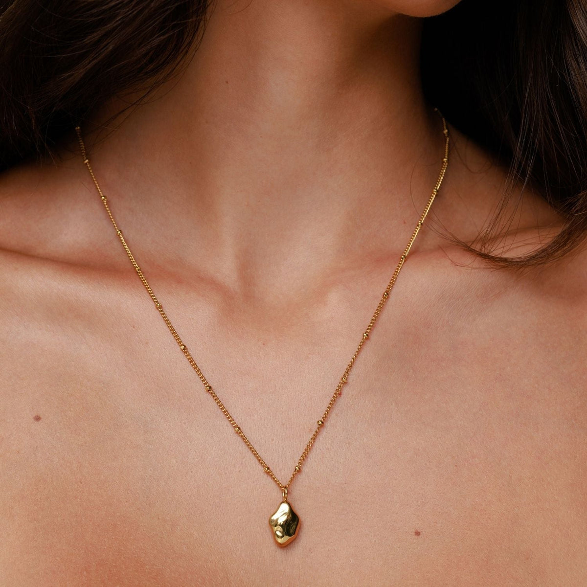 Bruce & Co Goldie – Organic Nugget Pendant Necklace