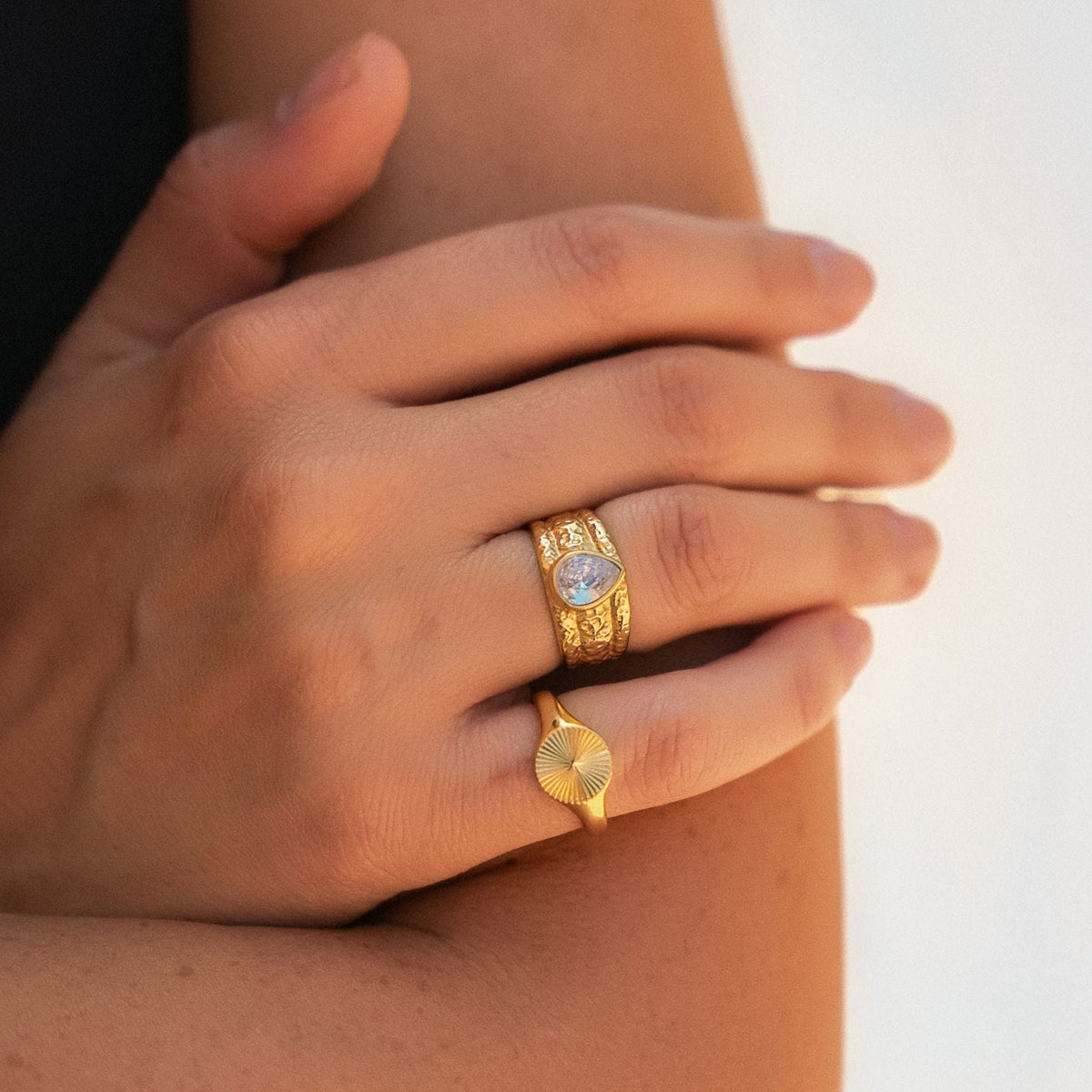 Bruce & Co Odyssey – Hammered Pear Zircon Ring, Steel