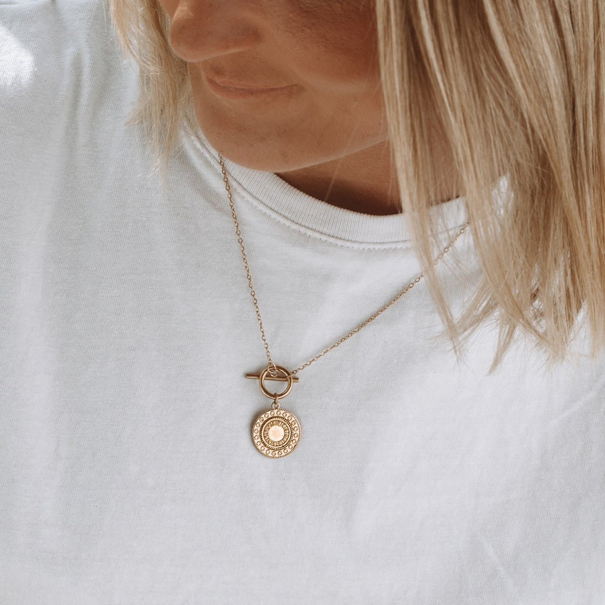 Bruce & Co Helios – Sun Coin Toggle Necklace, 15 mm