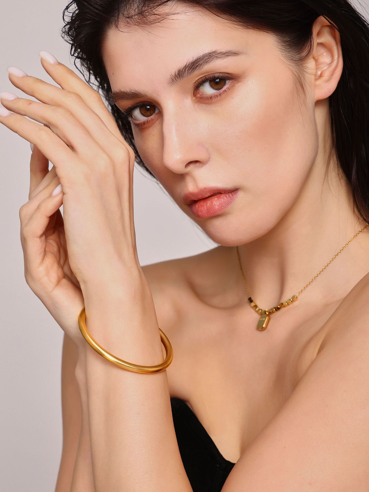 Bruce & Co Aurora Classic – Smooth Rounded Bangle