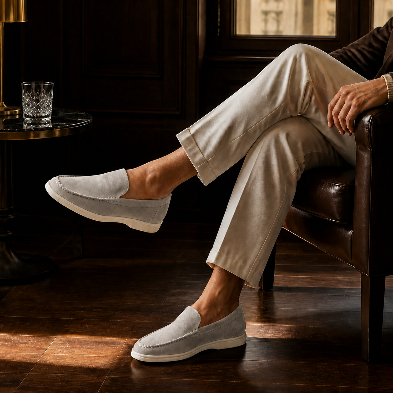 Bruce & Co bellaro light grey gallery 07 editorial lounge