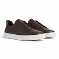 Bruce & Co Norvane dark brown laceless low-top sneakers main three-quarter view on pure white