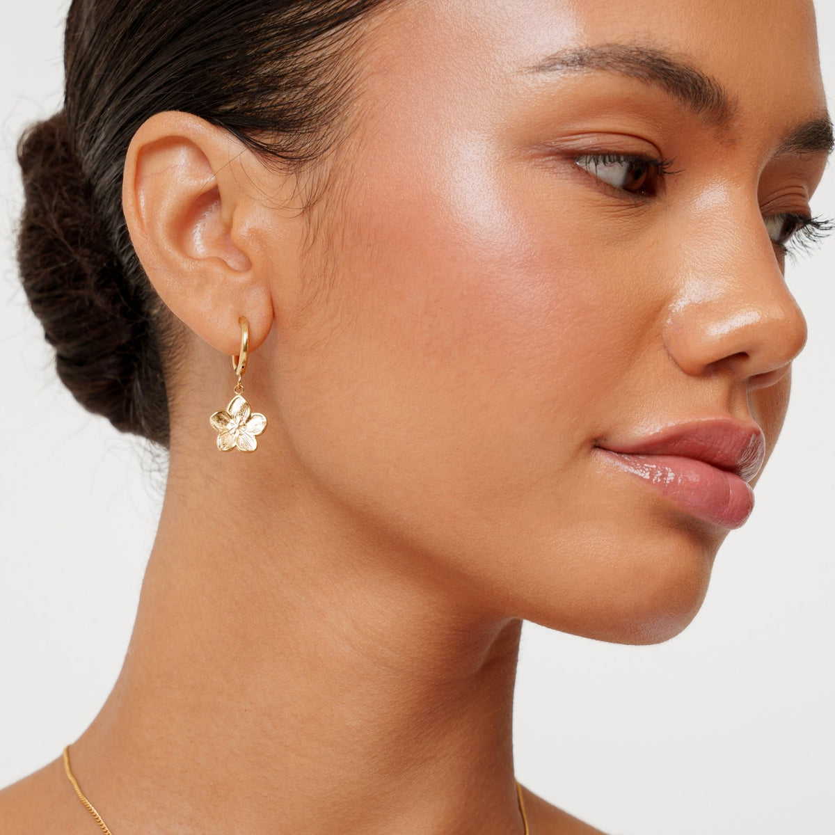 Bruce & Co Sakura – Flower Charm Hoop Earrings, Gold PVD Steel