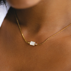 Bruce & Co Lune – Mother-of-Pearl Pendant Necklace, Stainless Steel
