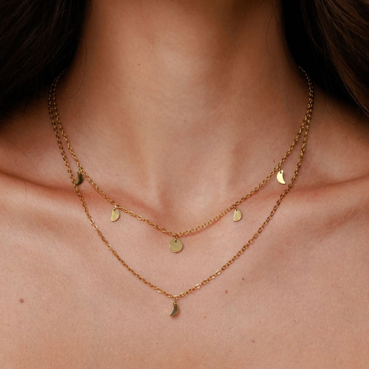 Bruce & Co Rio – Triple Layer Disc Charm Necklace