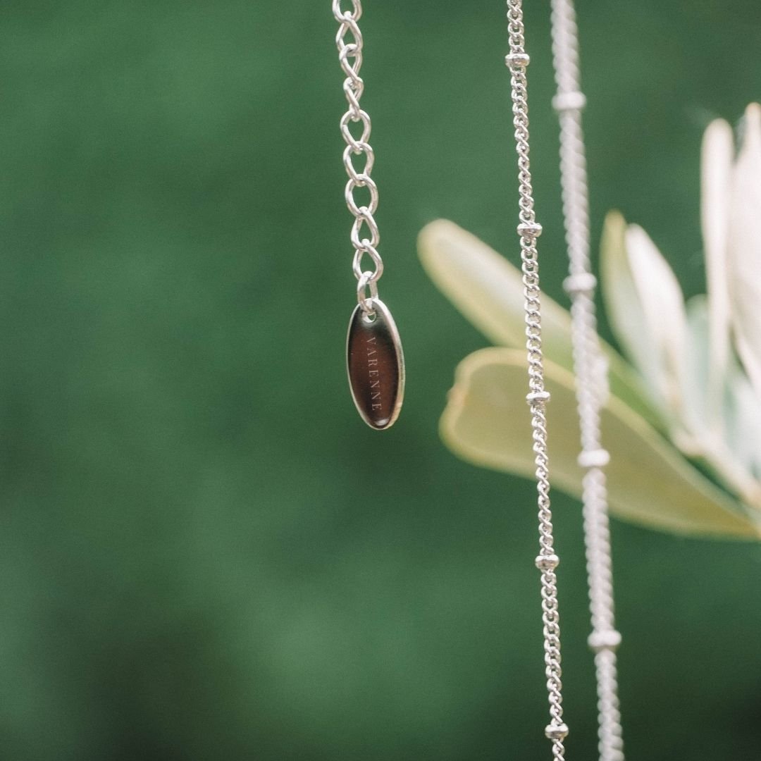 Bruce & Co Rio – Triple Layer Disc Charm Necklace
