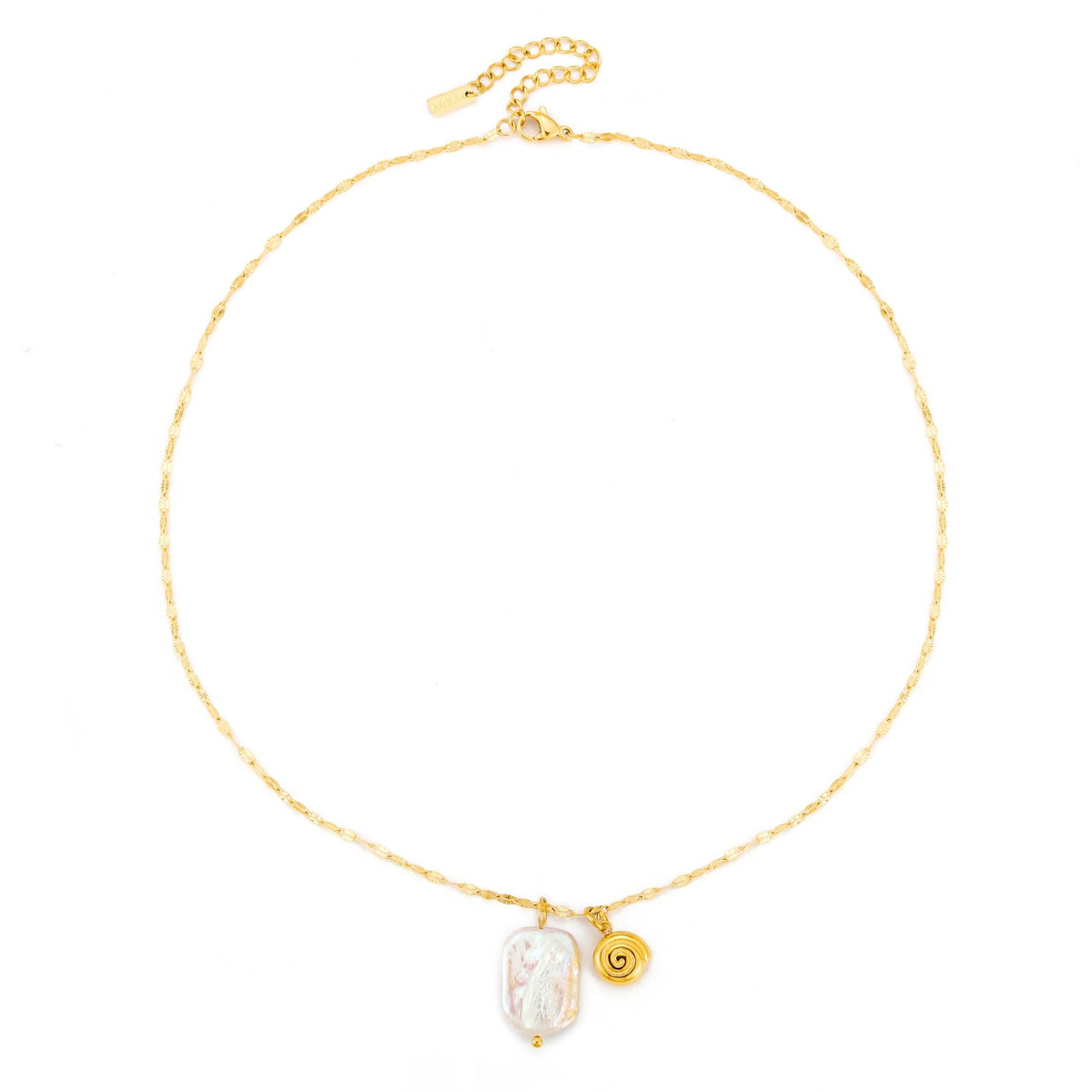 Bruce & Co Seashell Cove – Pearl and Spiral Shell Pendant Necklace