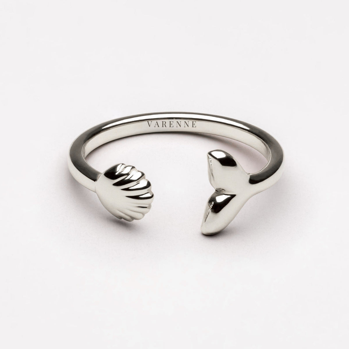 Adjustable Shell and Whale Tail Ring — Island