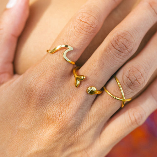 Adjustable Shell and Whale Tail Ring — Island