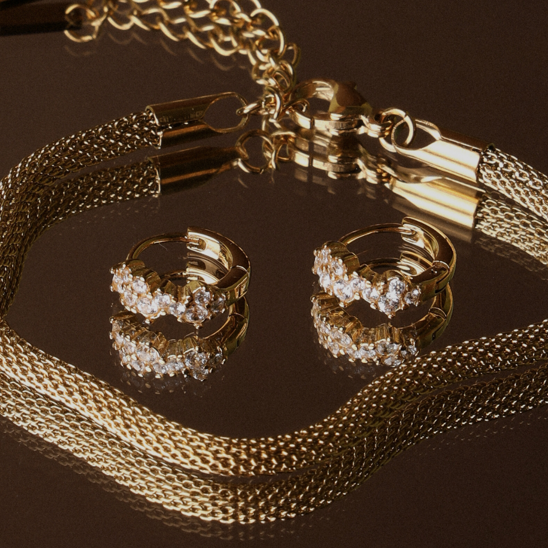 Bruce & Co Starlight – White Zircon Cluster Huggie Earrings